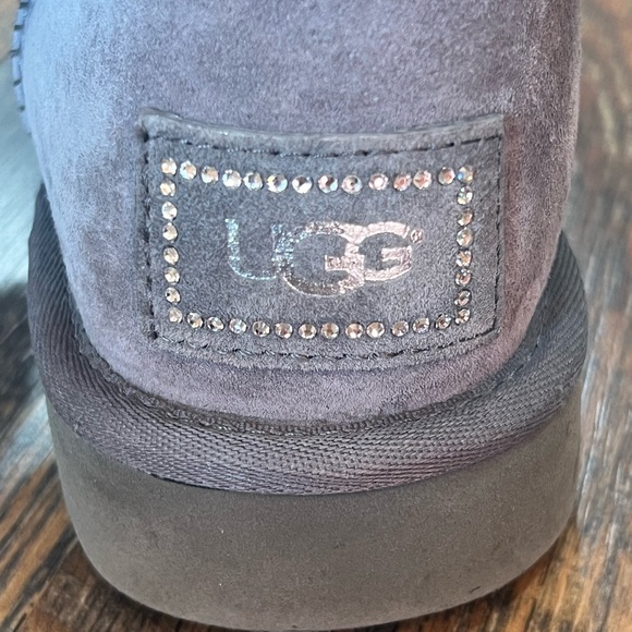 UGG Charcoal Suede Women's Boot with Diamond - Picture 2 of 9